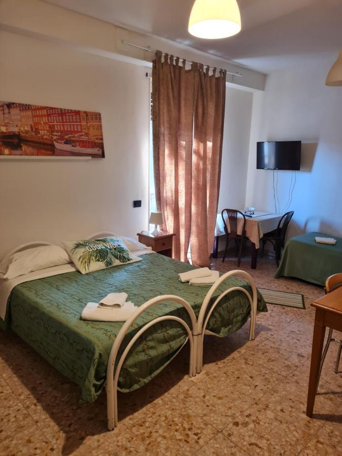 La Palazzina Hotel Rome Exterior photo